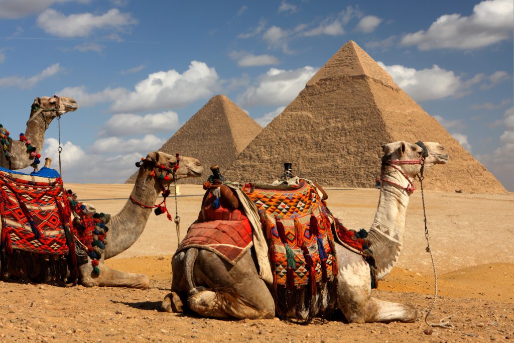 Pyramids tour, Deluxe Tours Egypt