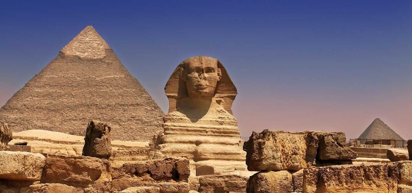cairo pyramids day tour