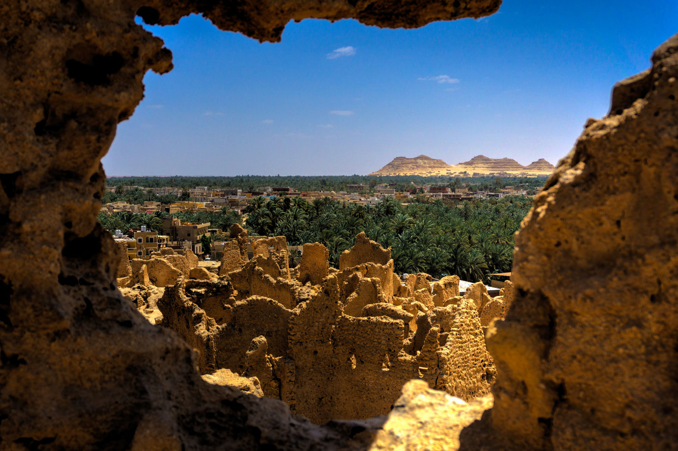 siwa, siwa egypt, siwa Oasis egypt, the oasis of siwa, deluxe tours egypt, travel to siwa, cairo to siwa, dakrour mountain, siwa dakrour mountain