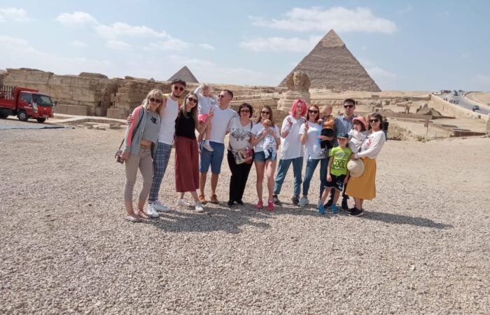 Egypt holidays, Egypt family holidays, trips to Egypt, holidays to Egypt, pyramids, pyramids tour, cairo pyramids tour, trip to Giza pyramids, trip to Giza pyramid with kids, deluxe tours egypt, deluxe travel egypt, cairo